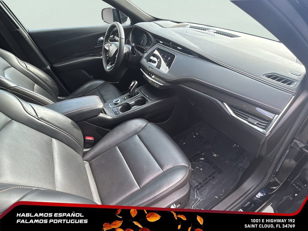 Used 2022 Cadillac XT4 Sport AWD/4WD image 33