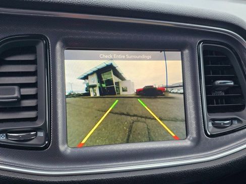 Used 2015 Dodge Challenger R/T Plus image 34