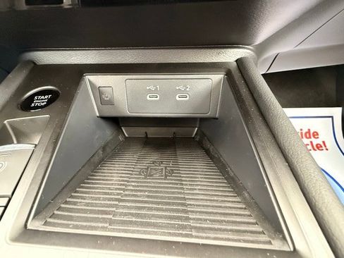 New 2026 Nissan Kicks SR w/ SR Premium Package image 29