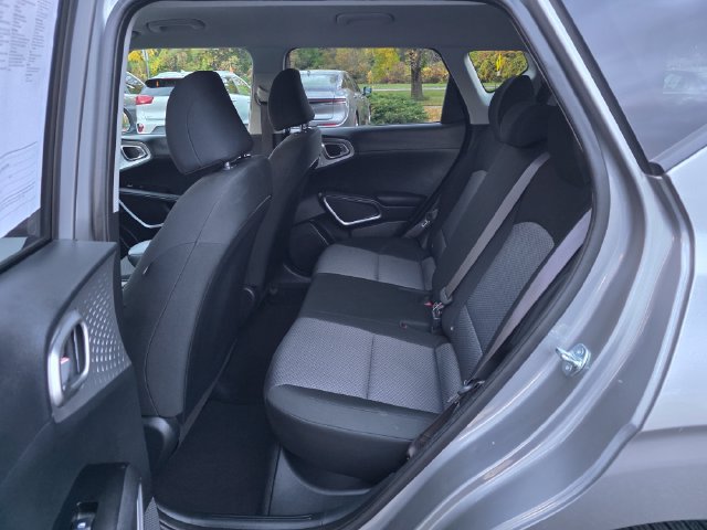 Certified 2025 Kia Soul LX w/ LX Technology Package FWD image 17