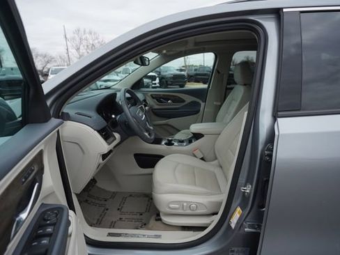 Used 2023 GMC Terrain Denali image 13