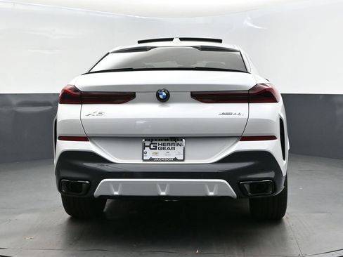 New 2026 BMW X6 xDrive40i w/ Climate Comfort Package image 7