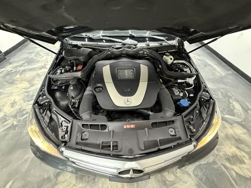 Used 2012 Mercedes-Benz C 300 Sport image 21
