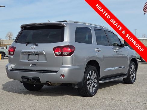 Used 2018 Toyota Sequoia Limited w/ Safety & Convenience Package image 5