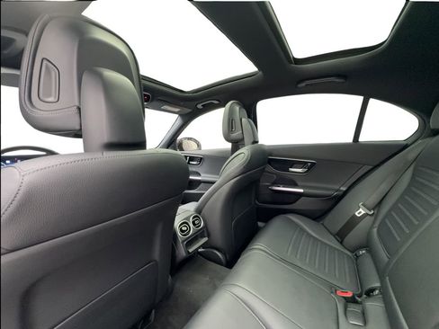 Used 2023 Mercedes-Benz C 300 Sedan image 23