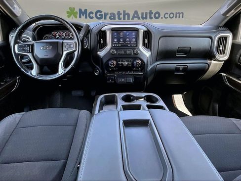 Used 2019 Chevrolet Silverado 1500 RST AWD/4WD image 9