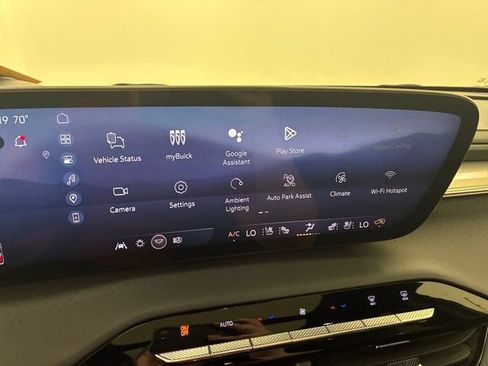 Certified 2025 Buick Enclave Avenir w/ Super Cruise Package AWD/4WD image 26