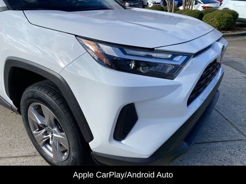 Used 2022 Toyota RAV4 XLE image 11