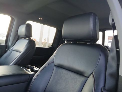 Used 2023 Ford F250 Lariat w/ Sport Appearance Package AWD/4WD image 27