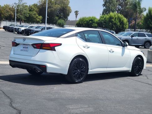 New 2026 Nissan Altima 2.5 SV w/ SV Special Edition Package FWD image 2