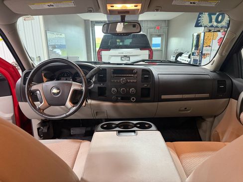 Used 2007 Chevrolet Silverado 1500 LT RWD image 13