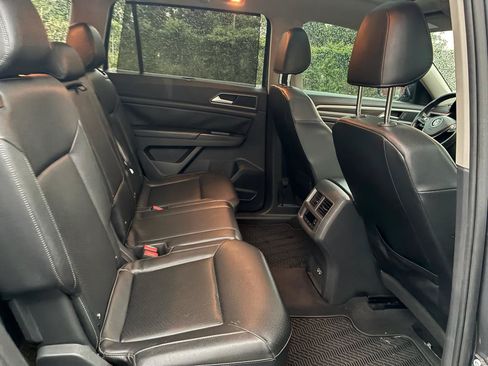 Used 2019 Volkswagen Atlas SEL FWD image 22