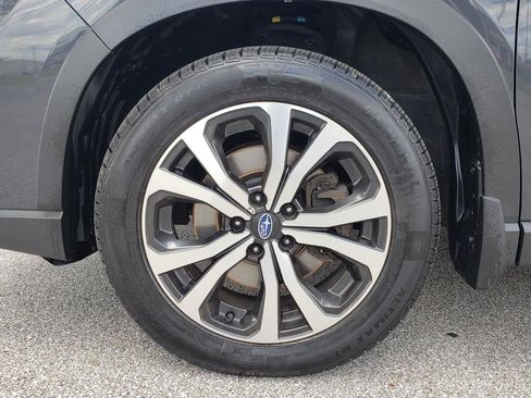 Used 2019 Subaru Forester Limited AWD/4WD image 27