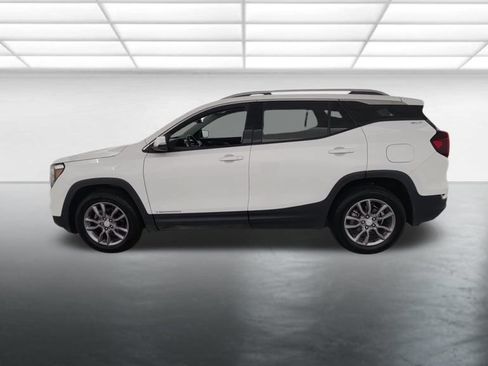 Used 2024 GMC Terrain SLT AWD/4WD image 4