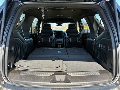 Used 2025 GMC Yukon Denali image 34