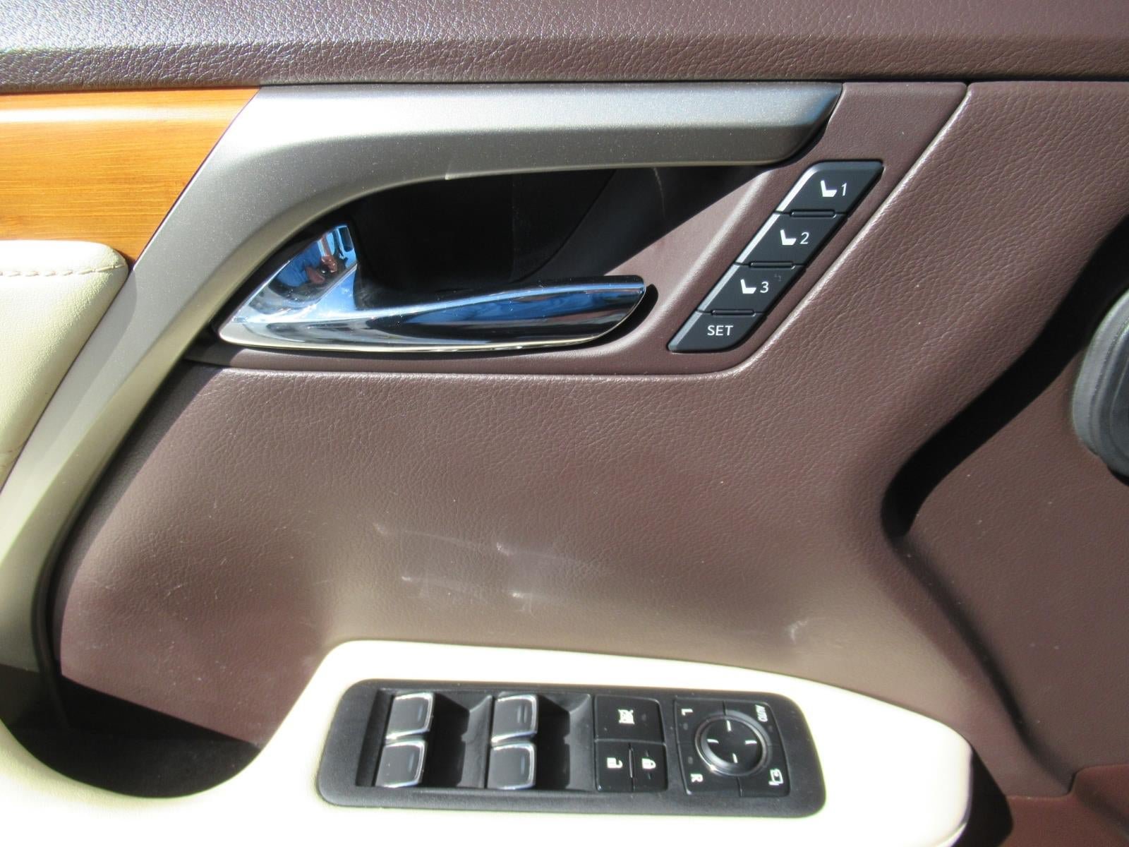 Used 2019 Lexus RX 350 AWD w/ Navigation Package image 23