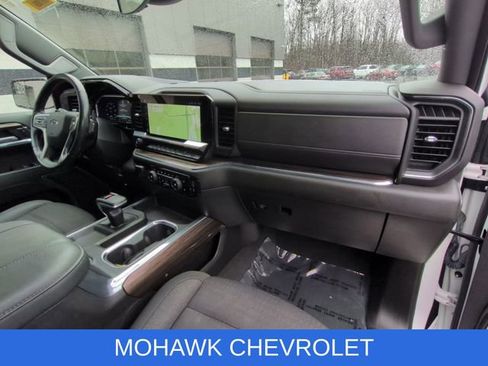 Used 2023 Chevrolet Silverado 1500 RST AWD/4WD image 28