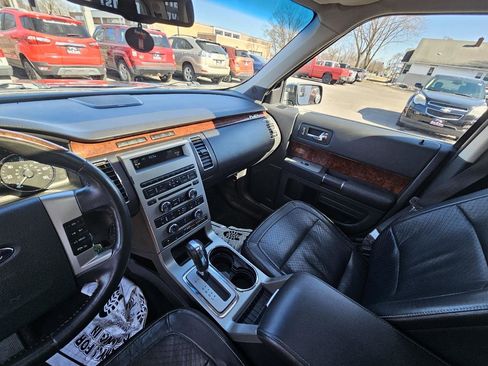 Used 2012 Ford Flex Limited image 17