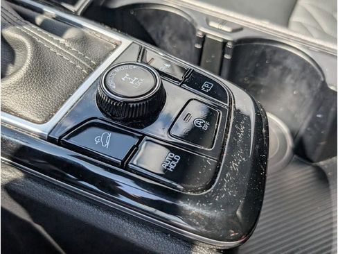 Used 2024 Kia Sportage X-Line w/ X-Line Premium Package image 24