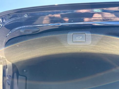 Used 2021 Lexus ES 300h w/ Accessory Package FWD image 13