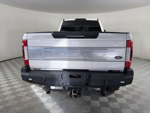 Used 2019 Ford F350 Platinum w/ Platinum Ultimate Package image 6