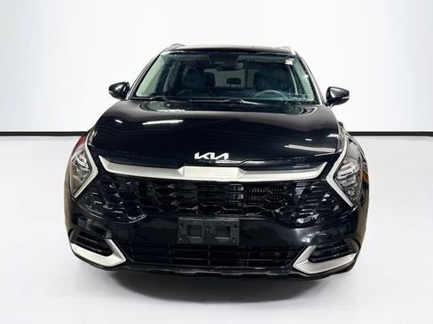 Used 2023 Kia Sportage EX AWD/4WD image 2