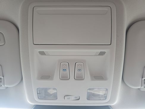 Used 2022 Ford Escape Titanium w/ Titanium Elite Package image 43