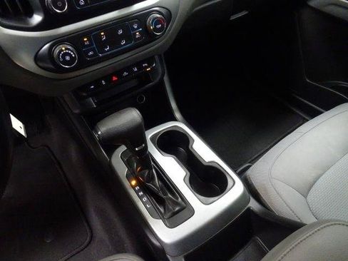 Used 2020 Chevrolet Colorado LT w/ Safety Package RWD image 33
