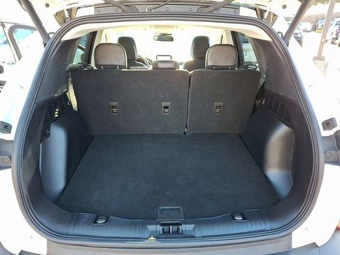 Certified 2022 Ford Escape Titanium w/ Titanium Elite Package image 30