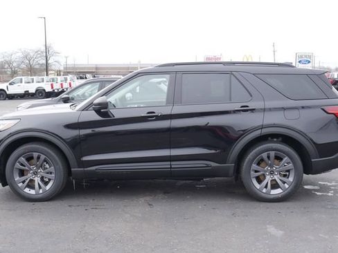 New 2026 Ford Explorer Active w/ Active Comfort Package AWD/4WD image 10