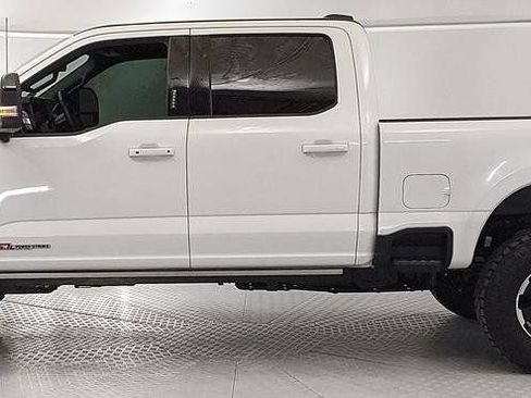 Used 2026 Ford F250 Platinum AWD/4WD image 5