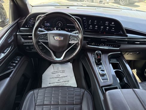 Used 2023 Cadillac Escalade Premium Luxury Platinum AWD/4WD image 22