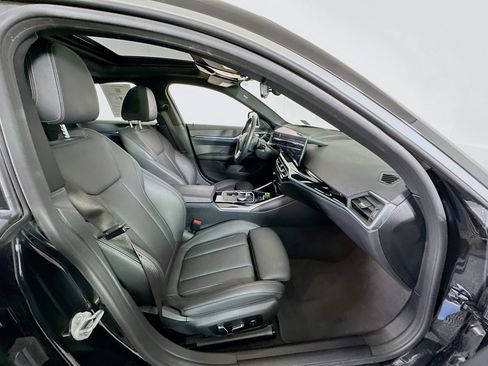 Used 2024 BMW i4 eDrive40 image 34