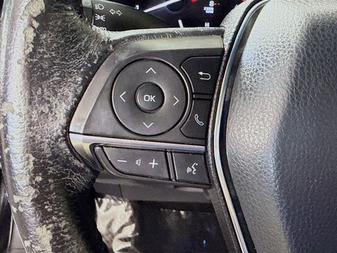 Used 2019 Toyota Avalon XLE w/ Moonroof Package image 14