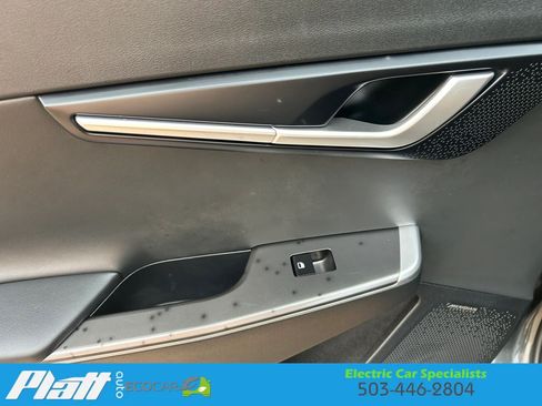 Used 2024 Kia EV6 Wind w/ Wind Technology Package AWD/4WD image 26