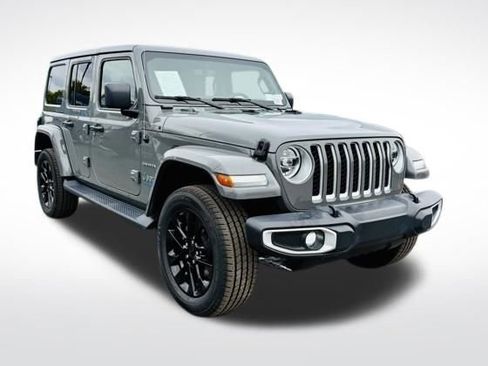 Used 2021 Jeep Wrangler Unlimited Sahara 4xe w/ Cold Weather Group image 9
