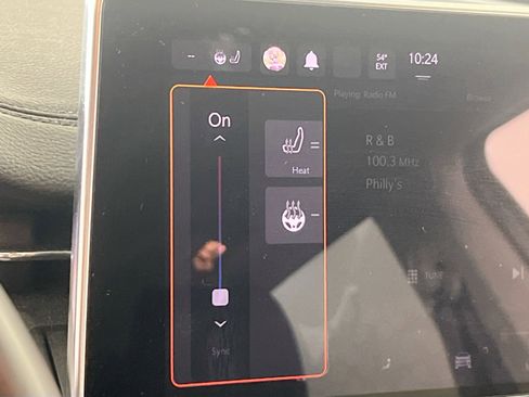 Used 2022 Jeep Compass Limited image 19