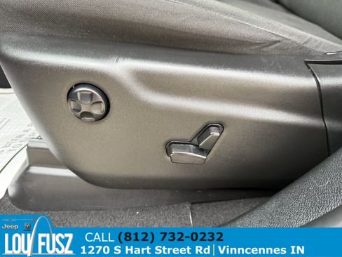 Used 2024 Dodge Durango GT image 49