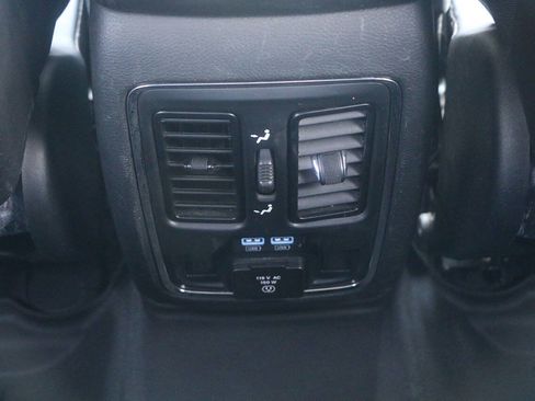 Used 2021 Jeep Grand Cherokee Limited w/ Trailer Tow Group IV AWD/4WD image 25