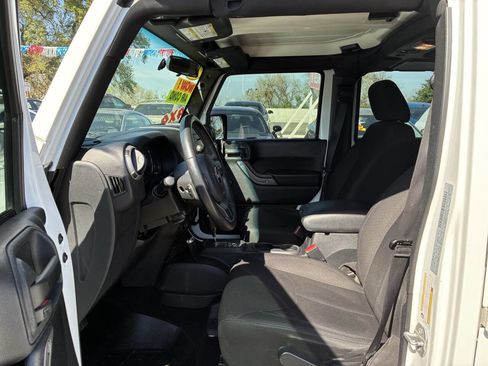 Used 2016 Jeep Wrangler Unlimited Sport w/ Max Tow Package image 3