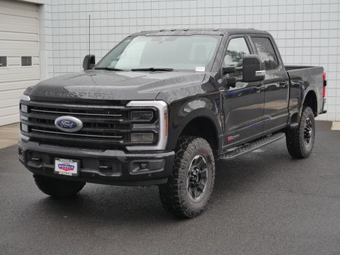 New 2026 Ford F350 Platinum w/ Tremor Off-Road Package image 2