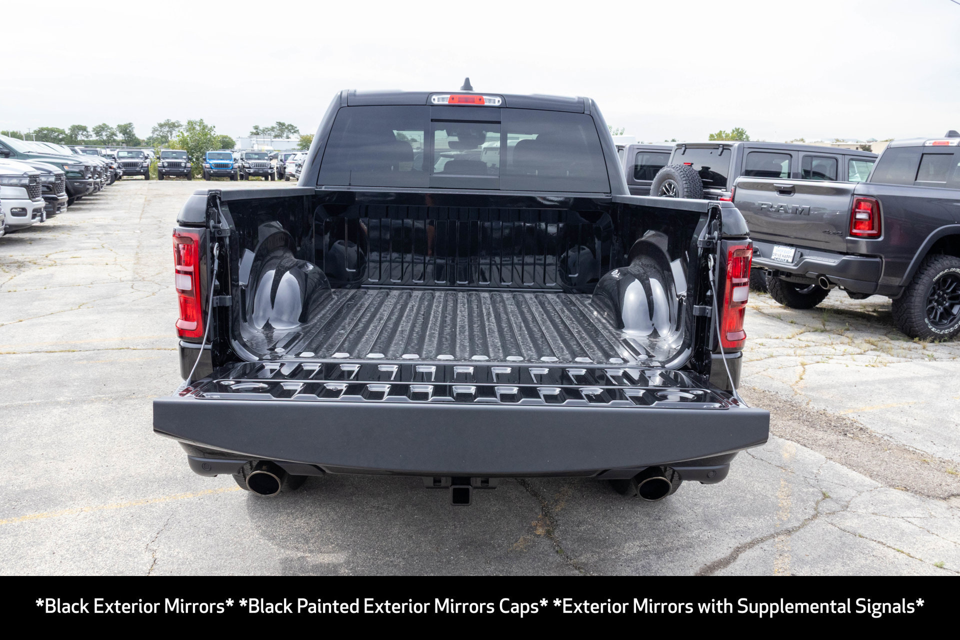 New 2027 RAM 1500 4x4 Crew Cab image 17