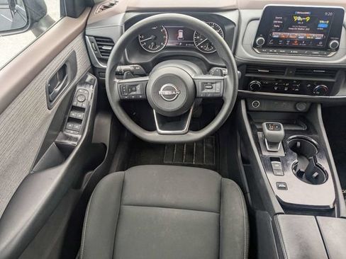 Used 2023 Nissan Rogue S FWD image 15