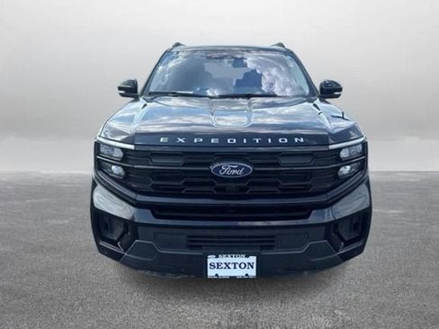 Certified 2025 Ford Expedition Max Active AWD/4WD image 4