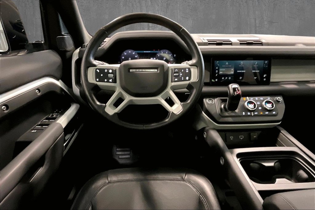 Certified 2024 Land Rover Defender 110 S AWD/4WD image 9