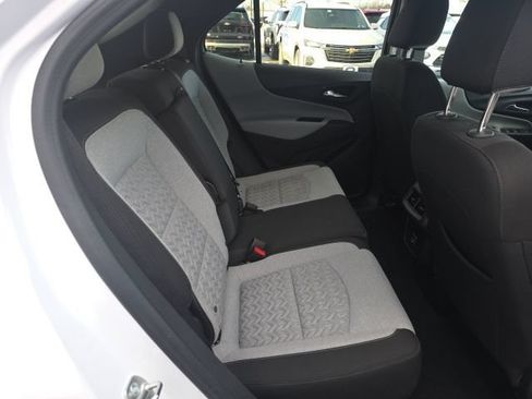 Used 2024 Chevrolet Equinox LS AWD/4WD image 13