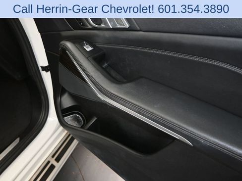 Used 2021 BMW X7 xDrive40i w/ Parking Assistance Package AWD/4WD image 24