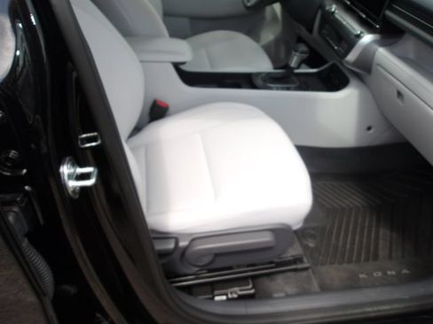 Used 2026 Hyundai Kona SEL Sport AWD/4WD image 10