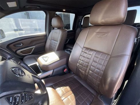 Used 2021 Nissan Titan Platinum Reserve w/ Moonroof Package image 11