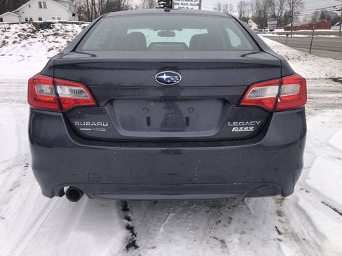 Used 2015 Subaru Legacy 2.5i Premium AWD/4WD image 6